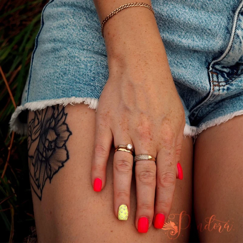 Neon brights and summer nights! 💖✨ We are absolutely loving the bold, carefree energy of this summer-ready manicure! There is